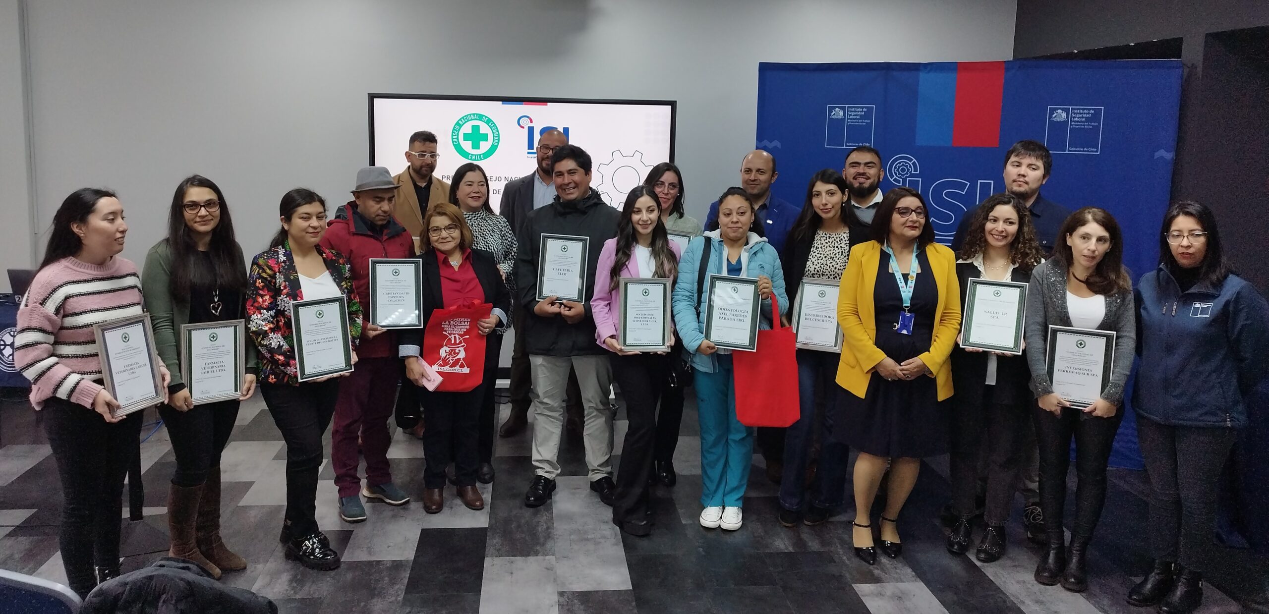 Empresas reconocidas por el Consejo Nacional de Seguridad son premiadas por el ISL La Araucanía