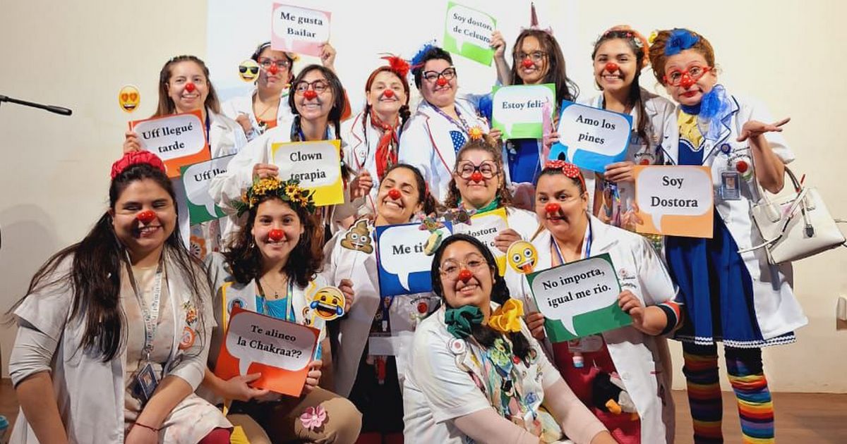 Graduación de Nuevas Voluntarias y Voluntarios Pintasonrisas Clown en el Hospital Regional