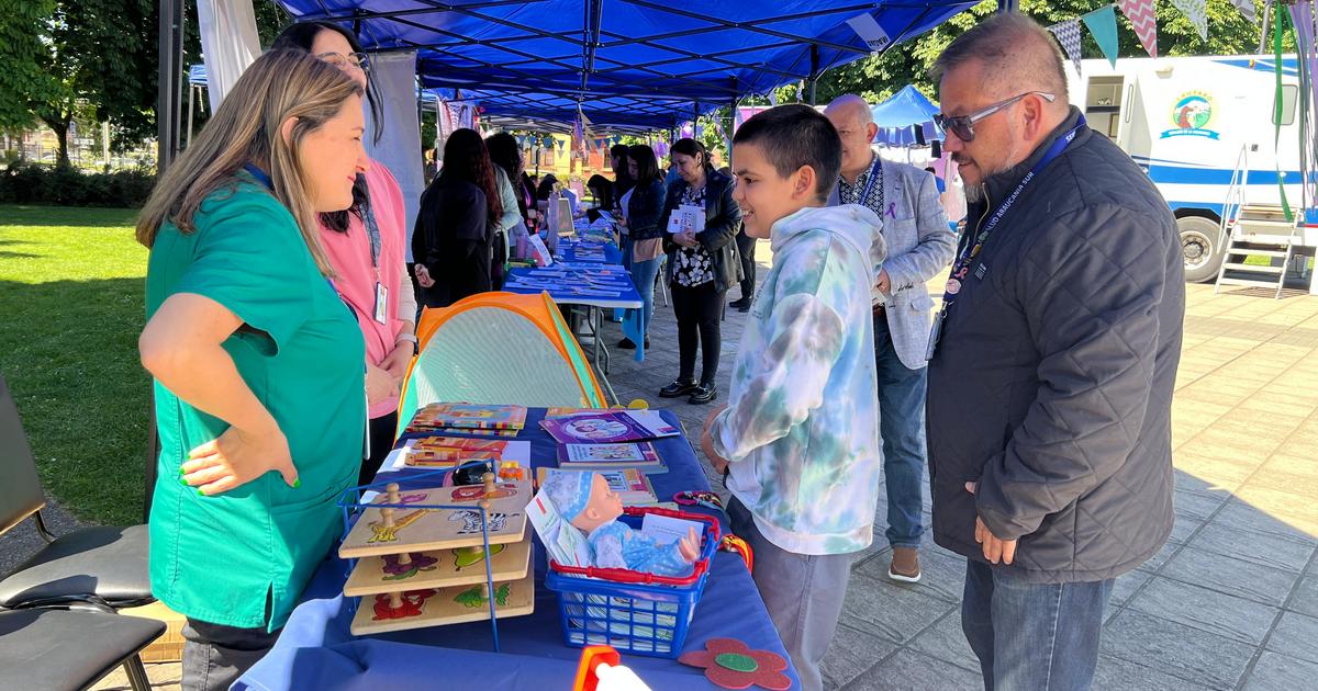 Cerca de 100 mamografías y exámenes preventivos se realizaron en la Primera Feria de la Salud “Araucanía Sur Previene” en Temuco