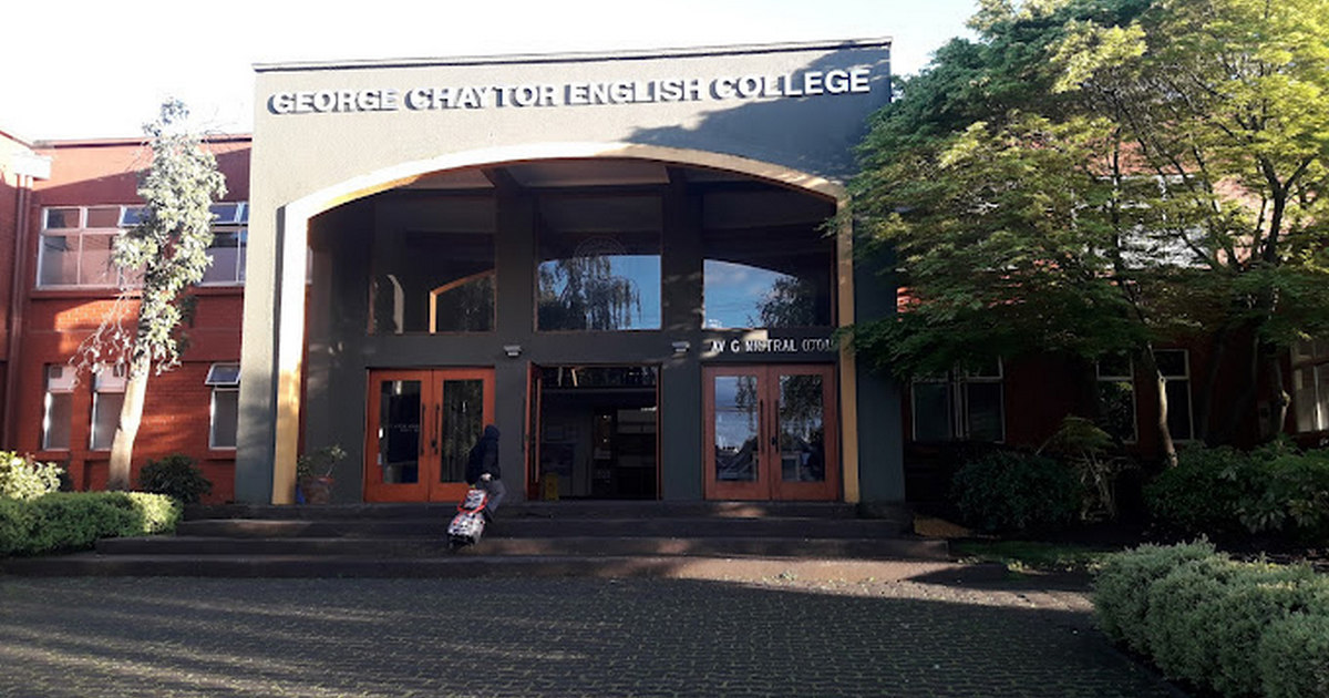 Desvinculan a profesora que habría invitado a estudiante a participar de un trío sexual en Temuco