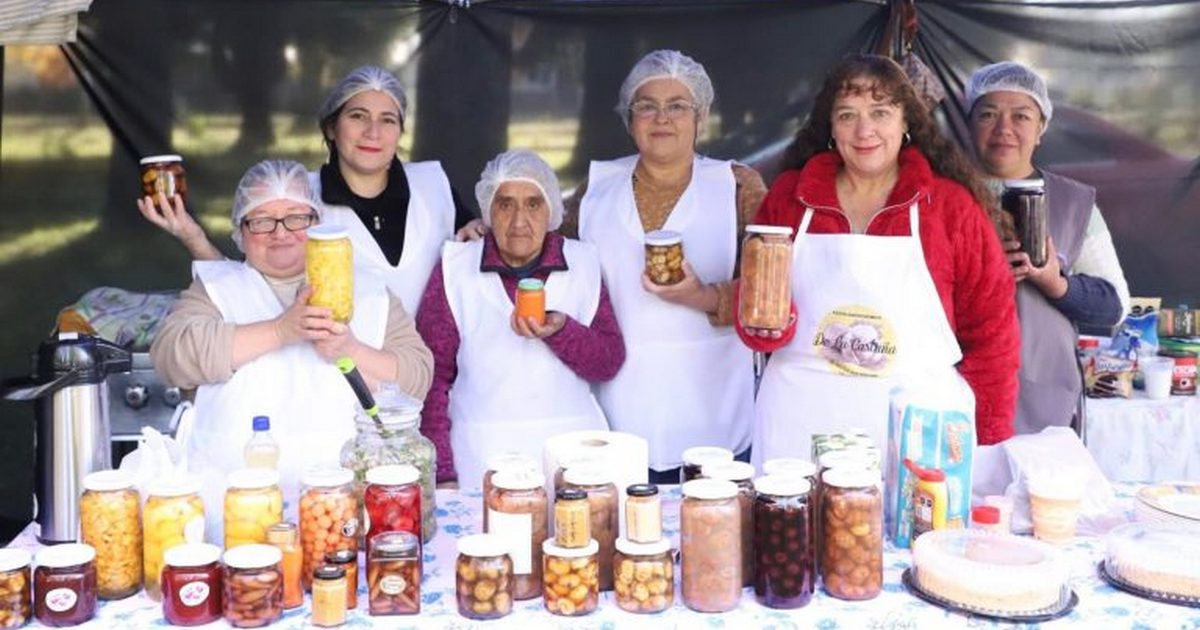 Cunco celebró sus raíces con la II Fiesta Gastronómica de la Castaña en Villa García