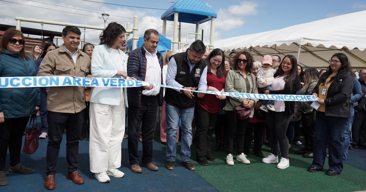 Inauguran nueva plaza en Villa Cerro Castillo que se convierte en la postal del norte de Loncoche