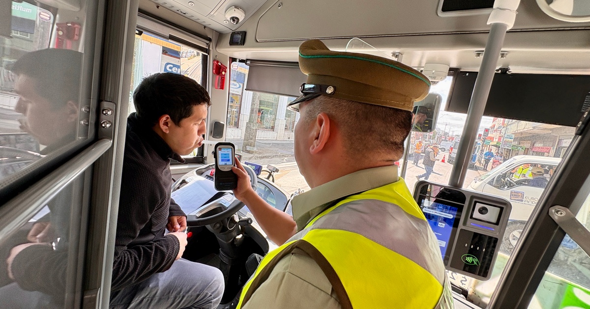 Más de 80 conductores fiscalizados en operativo preventivo de alcotest y narcotest en Temuco
