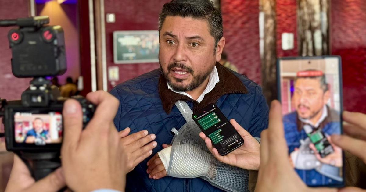 Alcalde Alexis Pineda se opone a los recortes de salud y a la rebaja de impuesto territorial